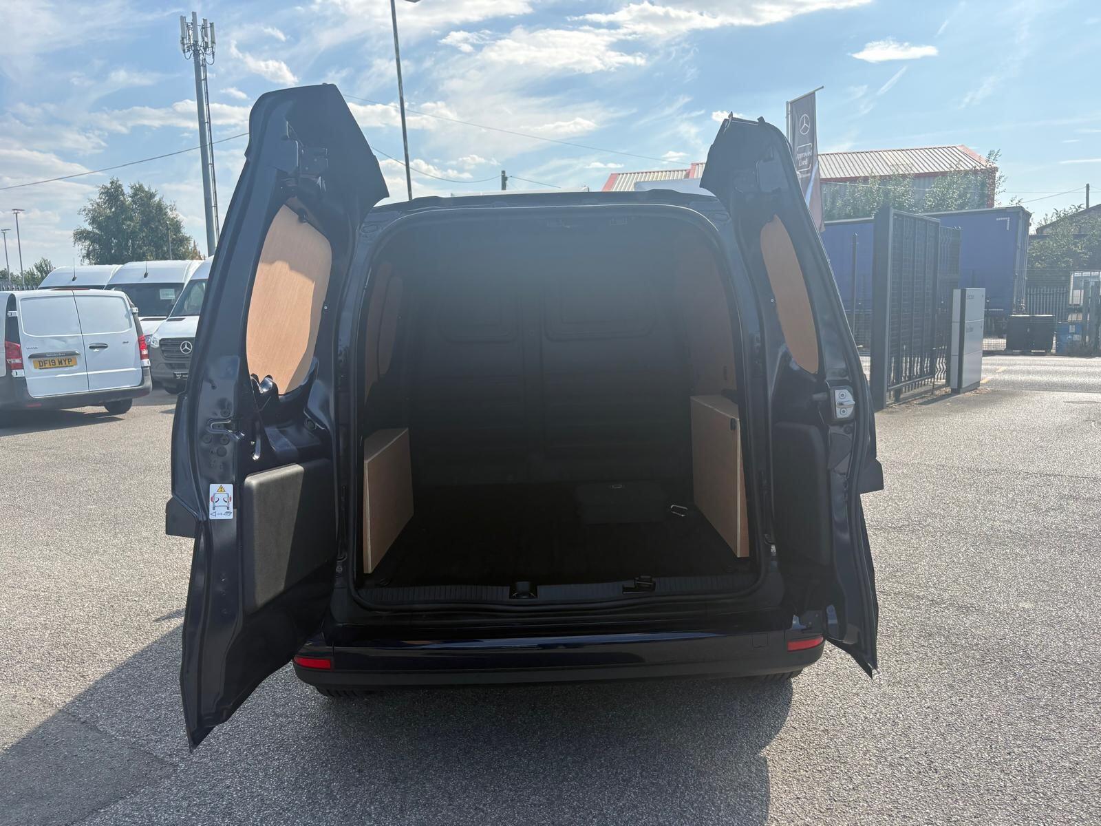 Mercedes-Benz eCitan